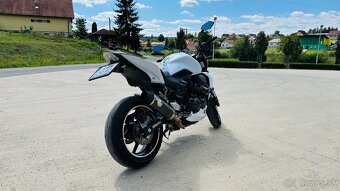 Kawasaki Z750 - 5