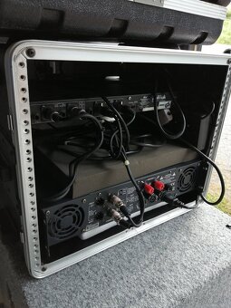 Osadený rack 8 U - 5