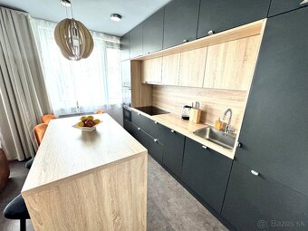 Prenájom - Nadštandardne zariadený 3 izbovy byt s loggiou - 5