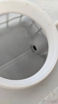 Predám 1000L IBC kontajner (plastovú nádrž) - 2 ks - 5