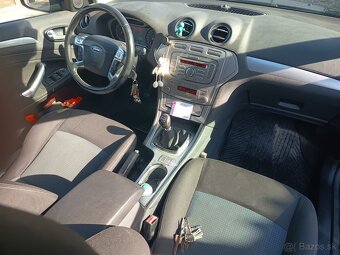 Ford Mondeo 1.8tdci kw:92 - 5