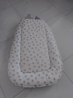 Hniezdo a zavinovačka do postieľky - 5