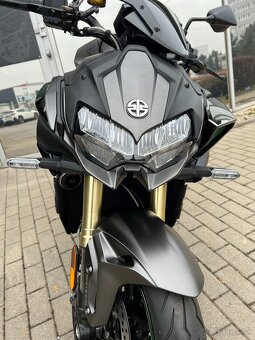 Kawasaki ZH2 SE - 200 koní, Brembo, el. podvozok - akcia - 5