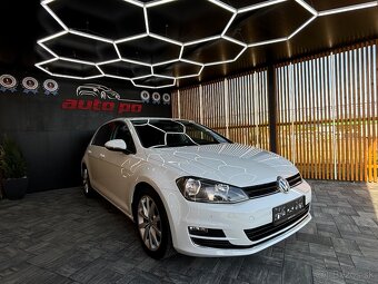 Volkswagen Golf 1.4 TSI Premium Highline DSG - 5