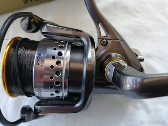 rybarsky navyjak RYOBI ZAUBER 3000 - 5
