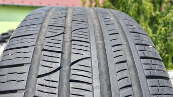 Celorčné pneu 275/45 R20 --- PIRELLI - 5