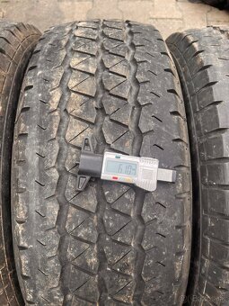 235/65R16C Yokohama letne - 5