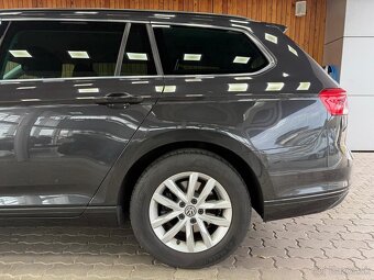 Volkswagen Passat combi 2.0 TDI, 110 kW - 5
