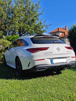 Mercedes Benz CLA 250 Shooting Brake 4 matic AMG - 5