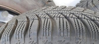 Zimne Bridgestone 185/65 R15 s plechovými diskami - 5