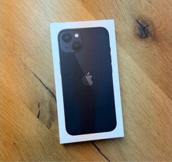 iPhone 13 256GB Midnight + kryty a sklo - 5