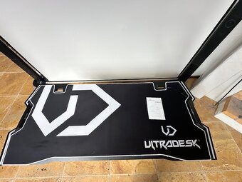 Herný stôl UltraDesk FORCE - 5