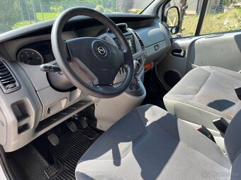 Predam Opel Vivaro 1.9 - 5