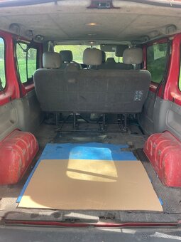 Opel Vivaro - 5