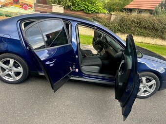 .Volkswagen Passat. - 5