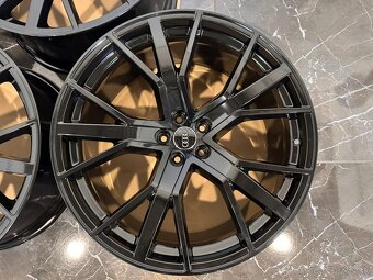 original audi q8 sq8 r22 5x112 4M8601025CP - 5