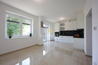 NA PREDAJ | 2,5 izb. byt | 60m² | Nevidzany - 5