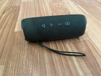 JBl flip 6 - 5