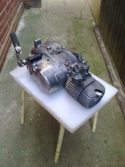 PIONIER MOTOR+KLUKA +VALEC 20,21 - 5