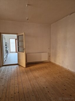 Na predaj 5-izbový rodinný dom - 5