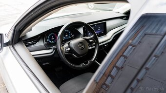 Škoda Octavia Combi 2.0 TDI Style A/T DSG - 5