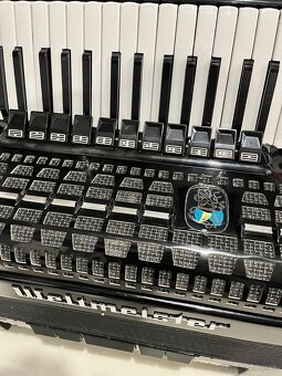 Predám akordeón WELTMEISTER  METEOR 120 BASOVÝ - 5