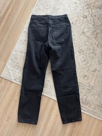 Dámske džínsy značky Lindex - 5