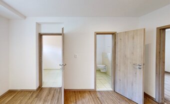 CENTRUM nebytový priestor 50 m2 + parkovacie miesto - 5