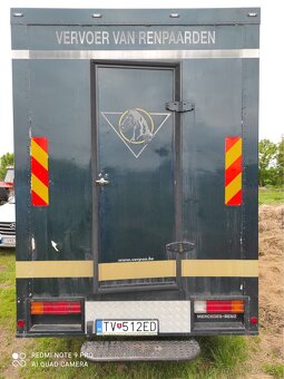 Mercedes preprava koni - 5