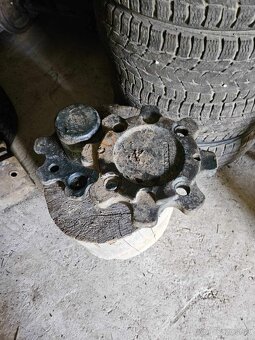 Závažie Zetor - 5