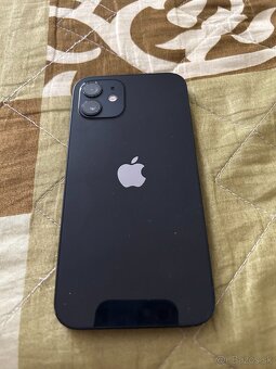 Predám iPhone 12 64GB - 5