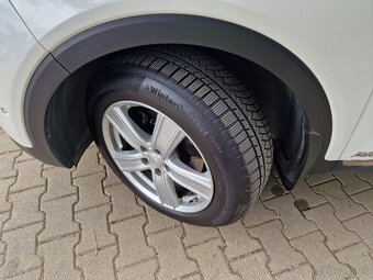 KIA Sorento 2.2 CRDi VGT ISG 200k 4x4 Platinum A/T6 (diesel) - 5