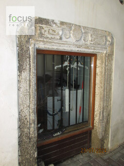 Obchodný priestor - nájom - Dolná ulica - 5