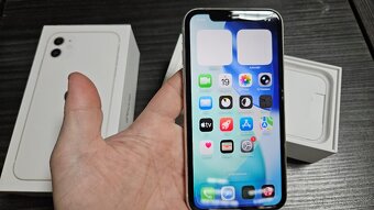 Apple iPhone 11 biely 128GB - puknutý - 5