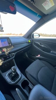 Hyundai i30 CW 1.5i CVVT DPI Play - 5