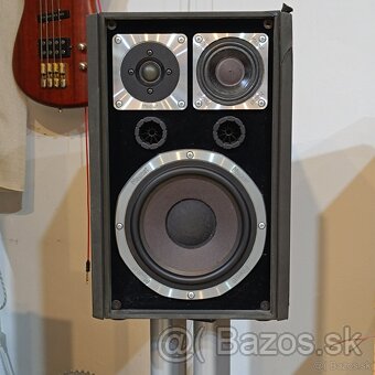 MAGNAT - 5