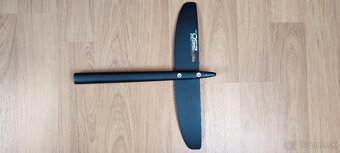 Predám krídlo Starboard Foil Tail Wing Razr 250 s nadstavcom - 5