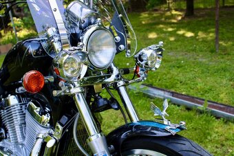 Suzuki Intruder 800 - 5