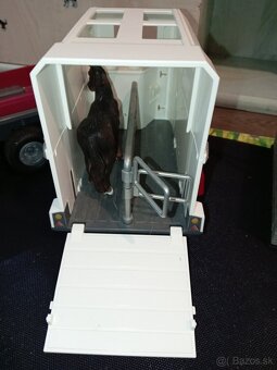 Schleich kone, zvierata, ohrady, boxy, auto, prives - 5