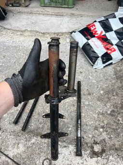 Jawa 50 pionier predná vidlica - 5