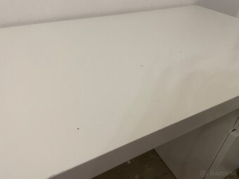 Predám biely stol Ikea Malm - 5