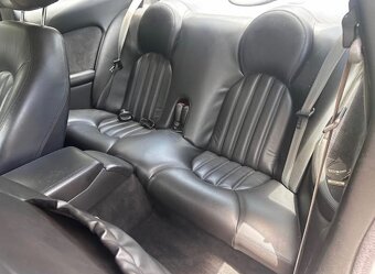 Jaguar XK8 4.0L V8 - 5