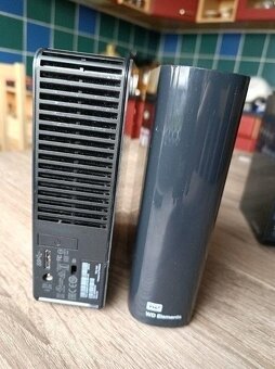 6/ 8TB Seagate Backup Plus Hub / WD My Book - 5