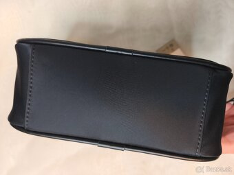 Čierna crossbody kabelka zn. Karl Lagerfeld - 5