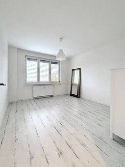 3-izb. byt, Sibírska ul., Nové mesto, balkón, lodžia, po rek - 5