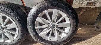 Predám originálne disky VW r15 5x112 /195/65 Continental - 5