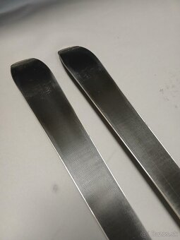 Predám lyže a korčule v dobrom stave - 5