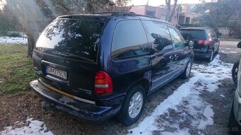 Chrysler Voyager 21,5 TD - 5