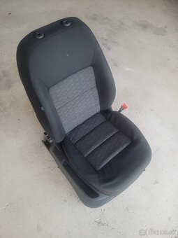 Škoda Octavia II sedačky - 5