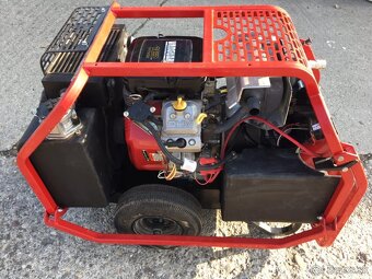 Predám hydraulicku jadrovú vŕtačku - 5